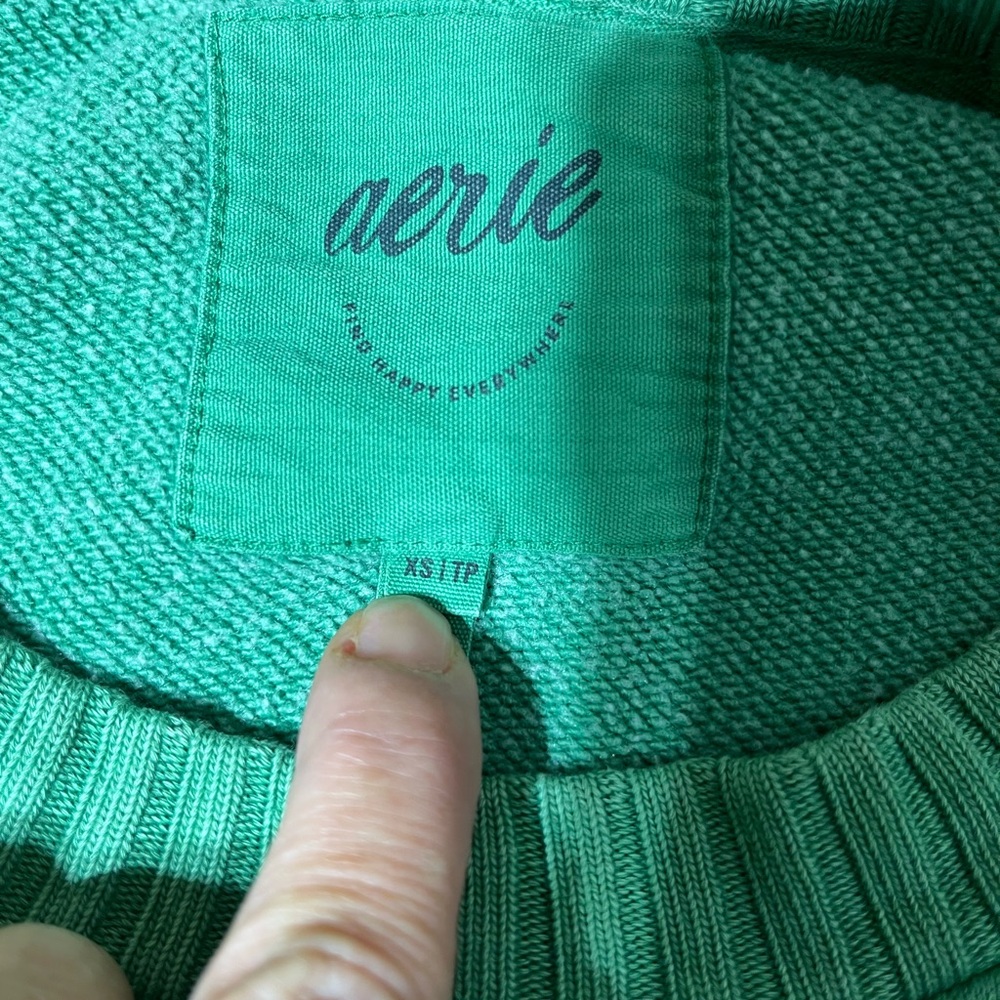 Aerie Forest‎ Green Crew Neck Top - Picture 3 of 3